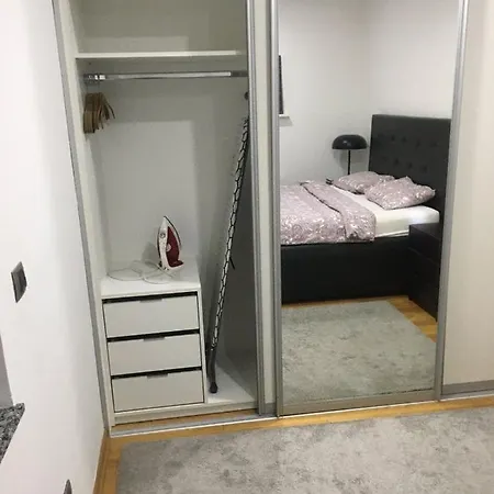 Lazic Apartment *